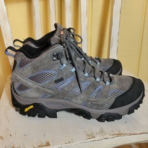 Merrell Moab 2 Mid Waterproof Hiking Boots Women's Size 10.5